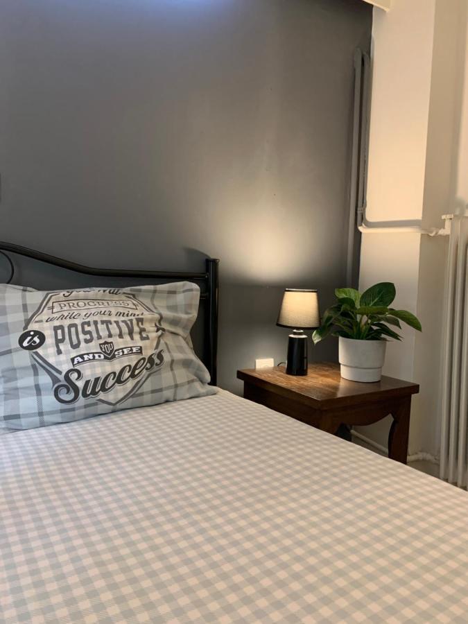 Modern Apartment In The Heart Of Athens Near Acropolis Bagian luar foto