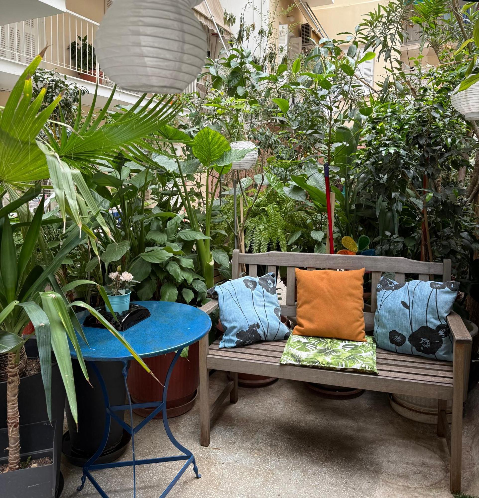 Modern Apartment In The Heart Of Athens Near Acropolis Bagian luar foto